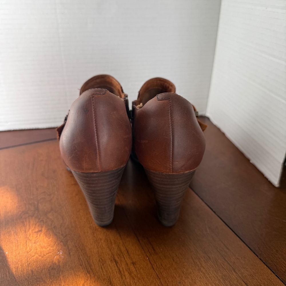 Clarks Indigo Women's Brown Leather Buckle Ankle Boots Heel Size 9M - Picture 2 of 8